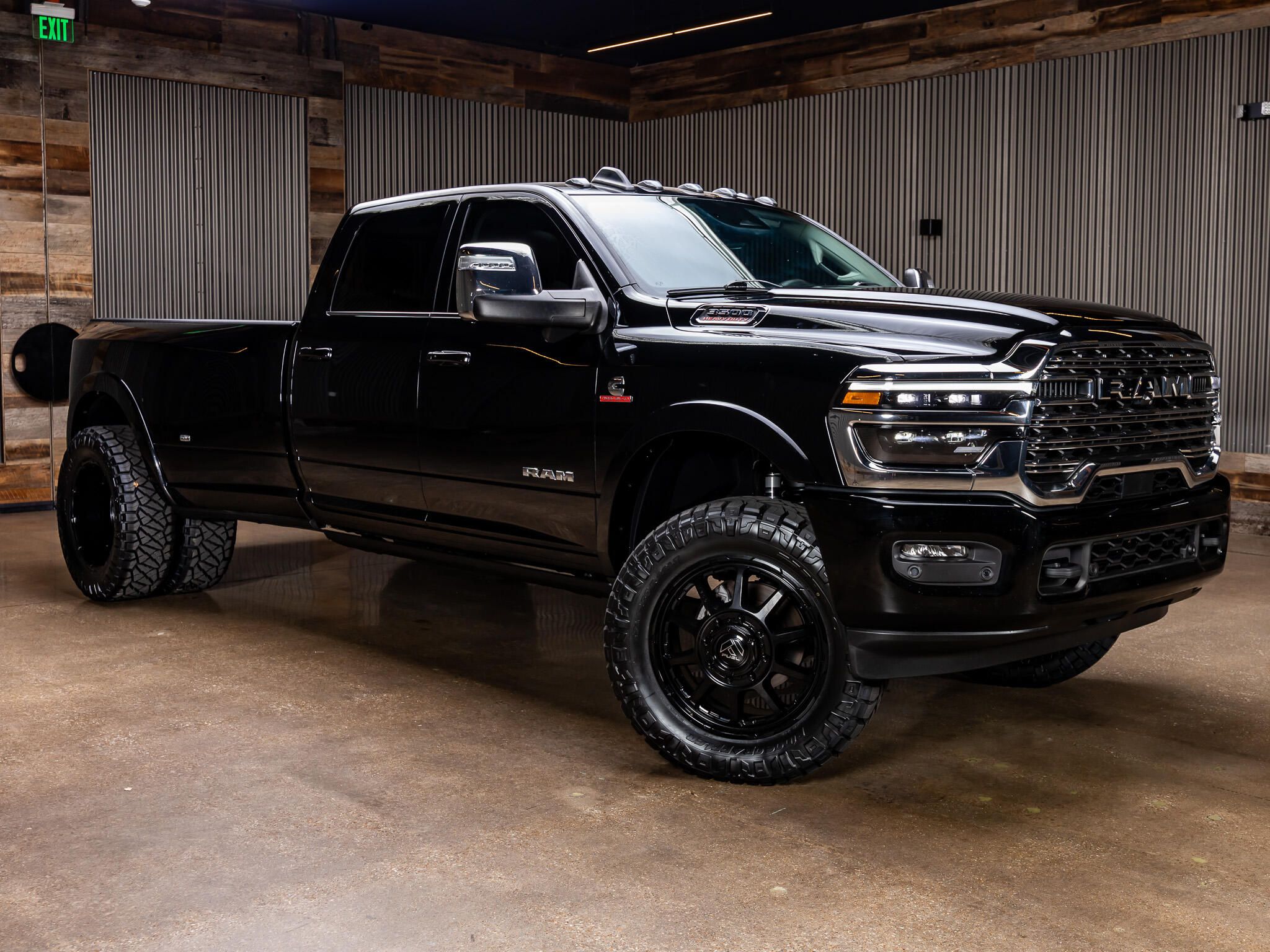 ram ram 3500 pickup 2025 3C63RRRL8SG559497 image ram ram 3500 pickup 2025 3C63RRRL8SG559497 image